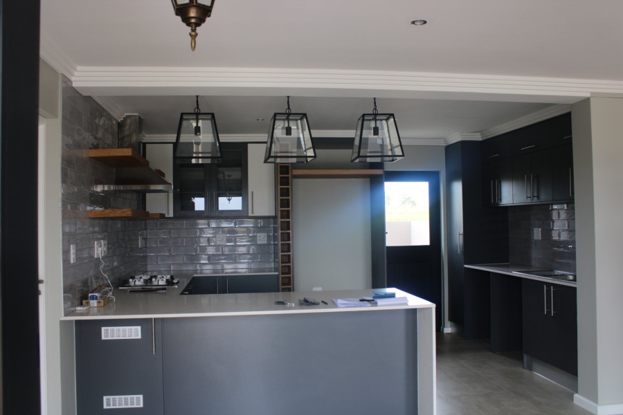 4 Bedroom Property for Sale in Kidds Beach Eastern Cape